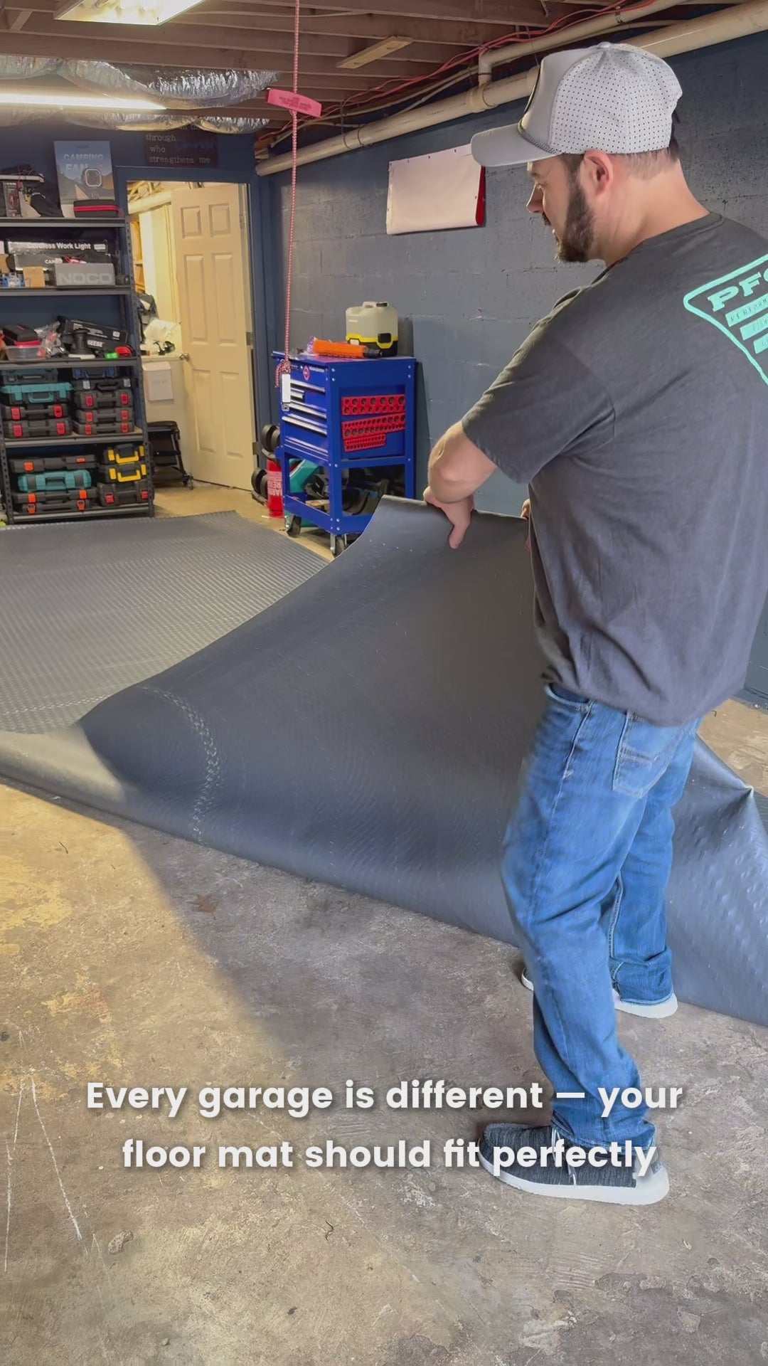 Garvee Tapis de Sol de Garage 2,4 x 5,5 m, Caoutchouc PVC Épaissi 2,8 mm, Antidérapant, Protecteur de Sol pour Garage, Entrepôt, Salle de Sport, Remorque, SUV, Noir